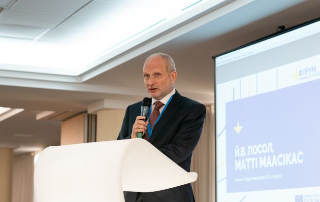 Зеленский - искренний в желании достичь мира на Донбассе, - посол ЕС