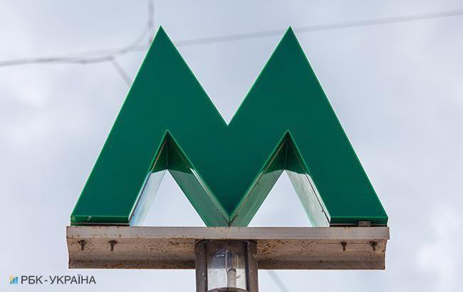 На станции метро "Арсенальная" с 9 октября начнется капремонт эскалатора