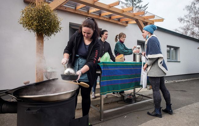 Допомога при поверненні додому. Які зміни готують у Чехії для українців