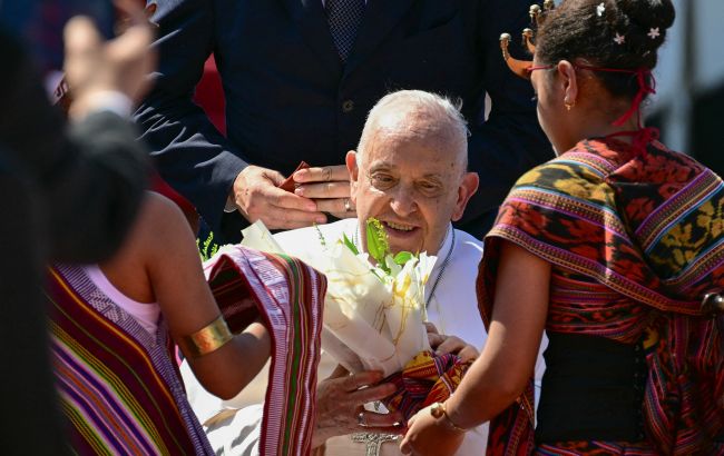 Папа Римський приїхав до однієї з наймолодших країн, де католиків майже як у Ватикані