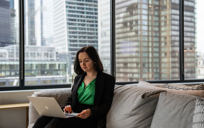 Украинцы могут получить ряд соцуслуг не выходя из дома: список