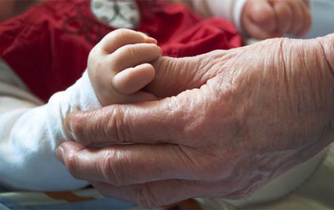 В Украине смертность значительно превысила рождаемость, - Госстат