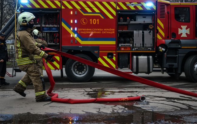 Россияне атаковали дроном ТЦК в Сумах