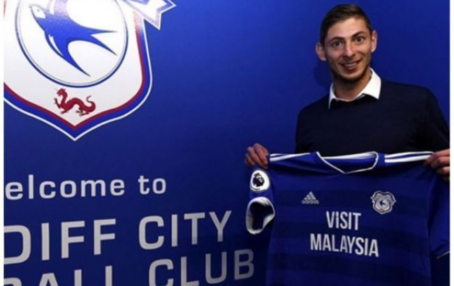 На месте крушения самолета с аргентинским футболистом обнаружено тело