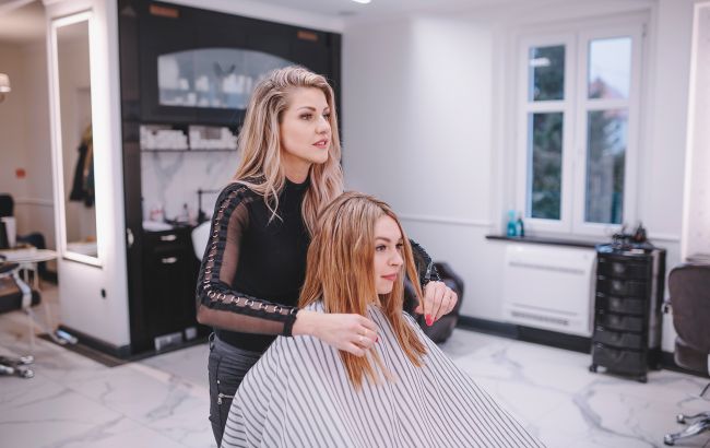 Ці помилки у зачісці категорично не можна допускати зрілим жінкам, аби не виглядати старшими