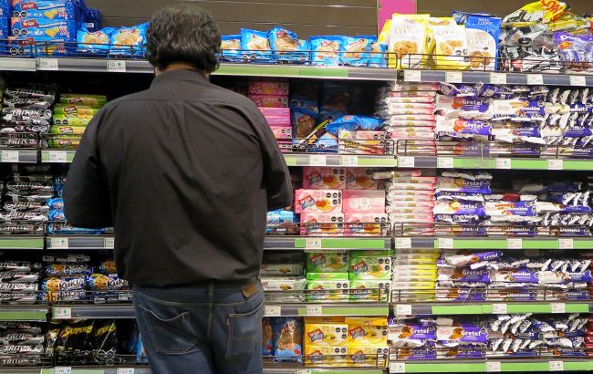 Найшкідливіші солодощі, які "заманюють" українців у магазинах