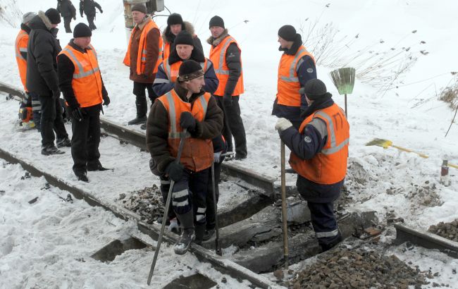 ГУР разом з партизанами влаштовують диверсії на залізниці в Росії: подробиці та відео