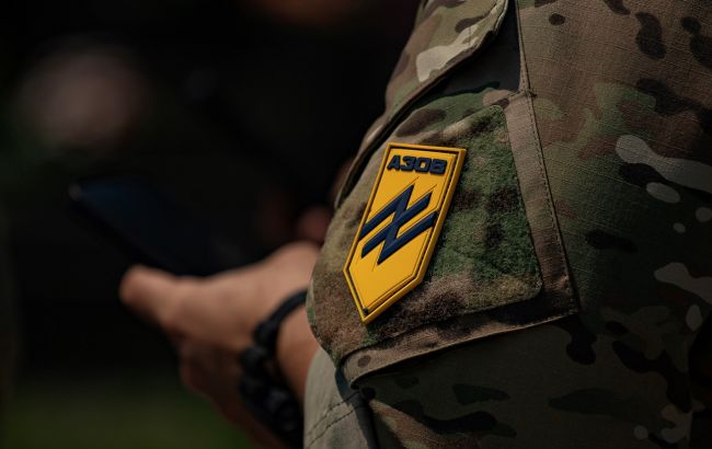 Заборони немає: командири "Азову" братимуть участь у війні, - командувач Нацгвардії