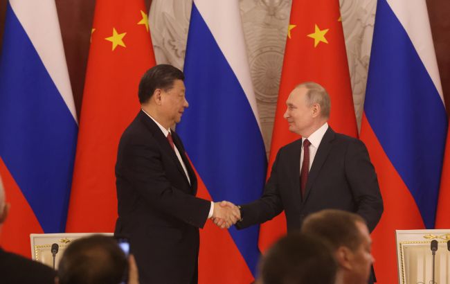 Си Цзиньпин приедет к Путину на парад 9 мая