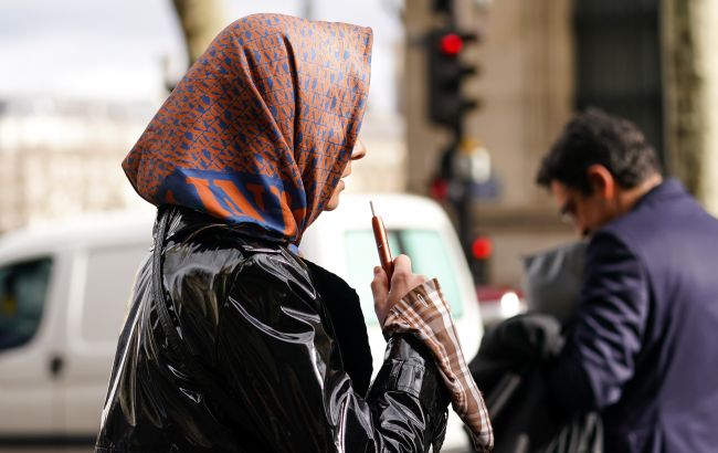 Электронные сигареты приравняли к обычным. Их нельзя будет курить в заведениях