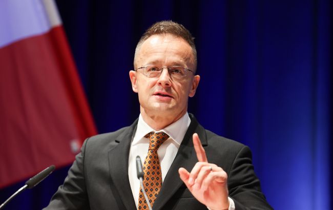 Сийярто обвинил Киев в срыве выдуманной встречи: в МИД ответили троллингом