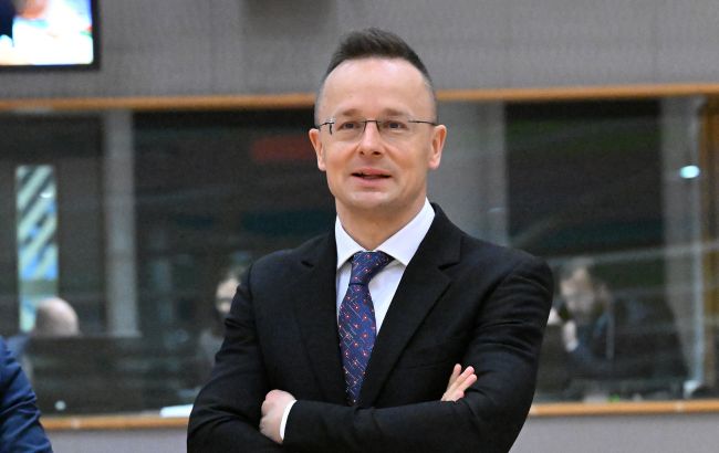 Хочуть скинути уряди трьох країн: Сійярто виступив зі звинуваченнями на адресу ЄС