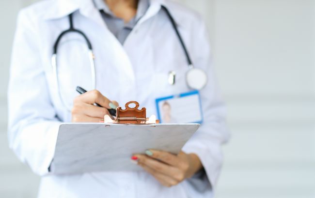 Що українці повинні зробити у лікаря для отримання допомоги: важливе пояснення