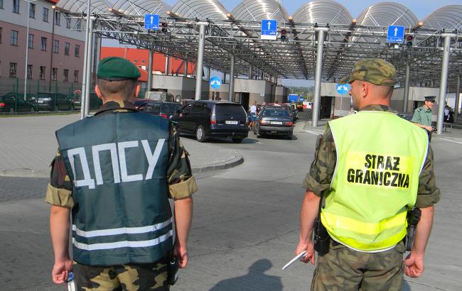 Польша приняла более миллиона украинских мигрантов в 2016