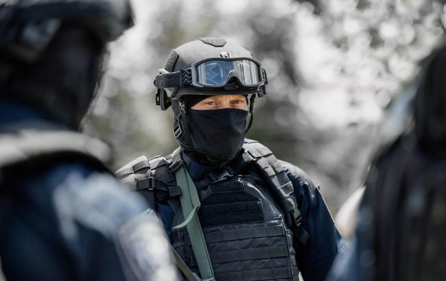 У Дніпрі затримали банду, що торгувала зброєю на мільйони доларів