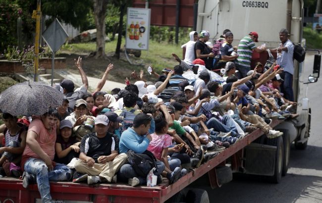 США меняют правила для получения убежища