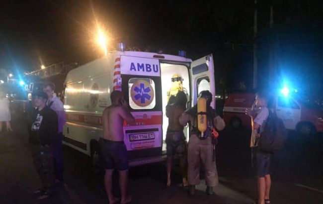 Пожар в Одессе: Гройсман поручил провести проверки гостиниц по Украине