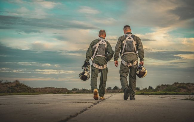 Цивільні пілоти у небі: стало відомо, як залучатимуть добровольців до ППО