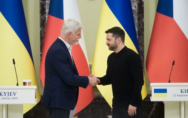 "Есть идеи": Зеленский обсудил с президентом Чехии продолжение помощи Украине