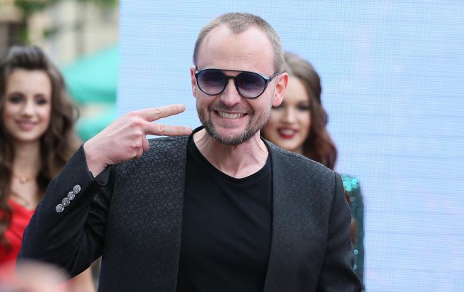 Победитель "Голоса страны" поразил песней про счастливое Рождество