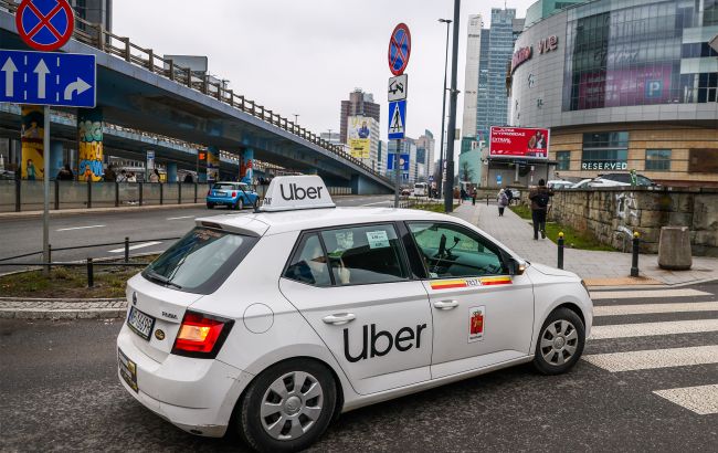 У Польщі для іноземців ввели нову вимогу щодо водійських прав: чи стосуватиметься українців