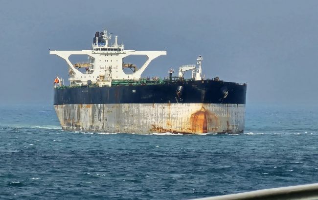 Вперше за 7 років: Індія почала купувати нафту в Ірану після рішення Трампа