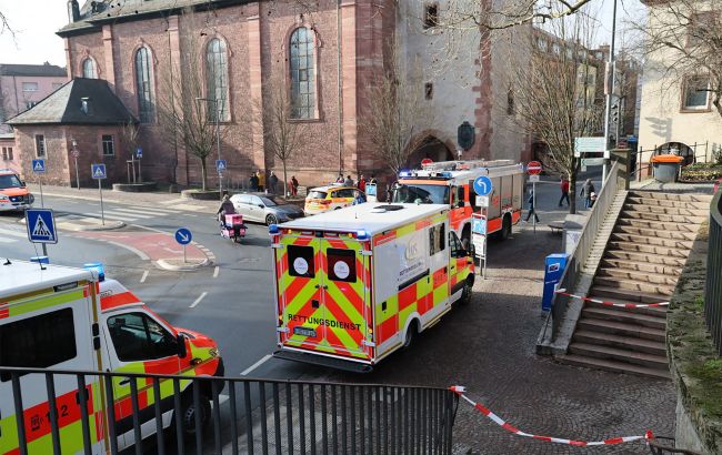 Наїзд авто в натовп у Мюнхені активізував антимігрантську риторику політсил