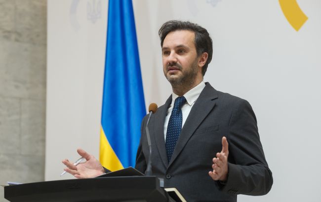 МЗС - Орбану: двосторонні суперечки не привід гальмувати вступ України до ЄС