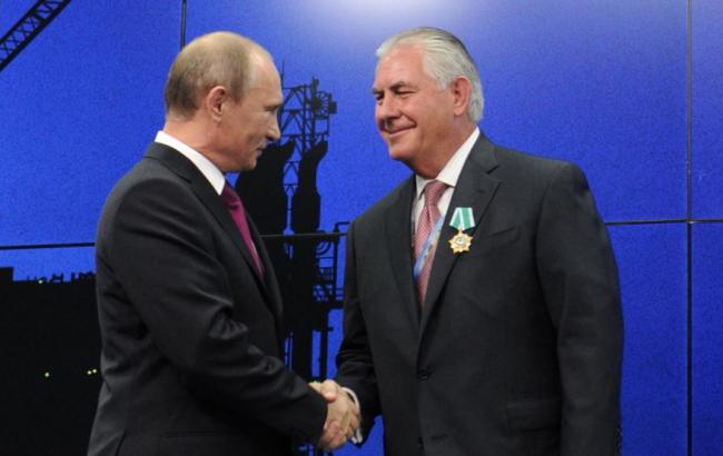 Кандидат на должность госсекретаря США Тиллерсон уходит с поста главы ExxonMobil