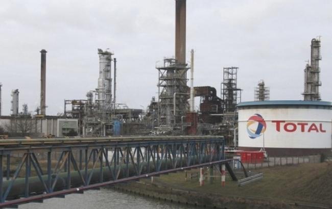 У Франції в результаті вибуху на заводі Total постраждали 5 осіб