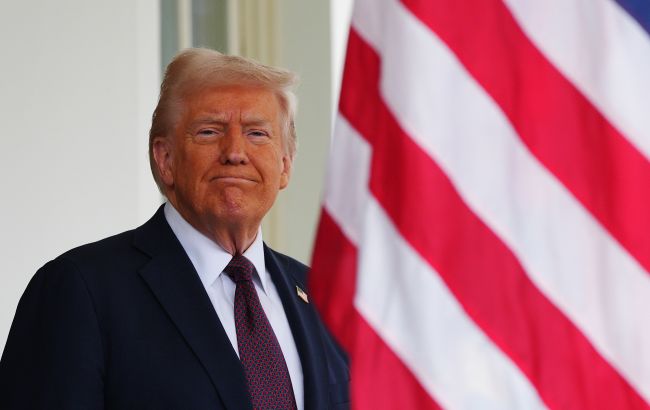 Трамп пригрозив Ірану новою армадою кораблів, але не виключив дипломатію