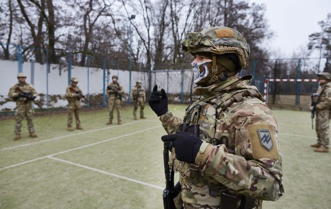 "Азов" відбив механізований штурм РФ під Добропіллям:  ворог зазнав великих втрат