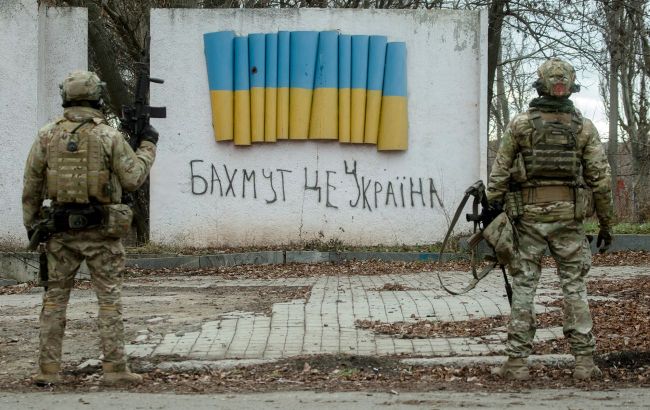 РФ на Великдень не припиняє обстрілів Бахмуту. Військові розповіли про ситуацію у місті