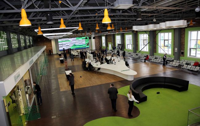 У Києві відновили роботу найбільші сервісні центри МВС: що відомо