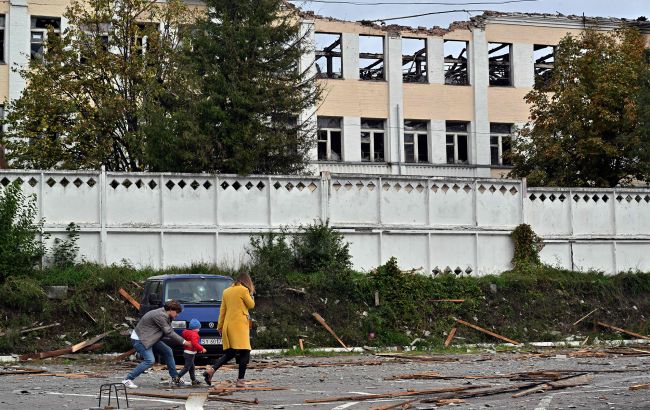 Ці правила врятують вам життя під час атаки дронів-камікадзе: покроковий алгоритм