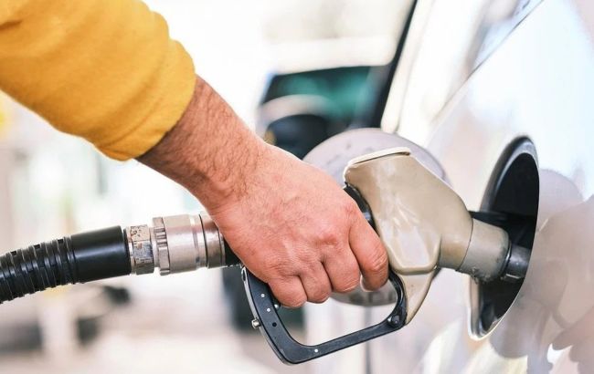 Кешбек работает. Почему украинцы платят за топливо на 25-40% меньше, чем в ЕС: объяснение экспертов