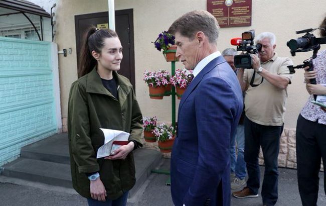 Лукашенко помиловал бывшую оппозиционерку из России Сапегу