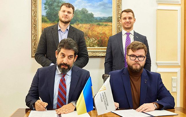 УЗ договорилась с General Electric о покупке 40 локомотивов