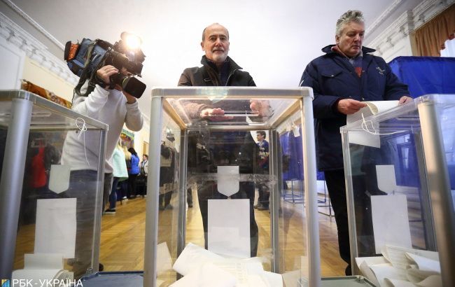 У ЦВК порівняли процес підведення підсумків виборів 2019 і 2014 року