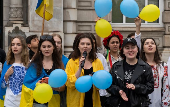 Зустрічі та знижки. Для українців у Європі запустили спеціальний додаток