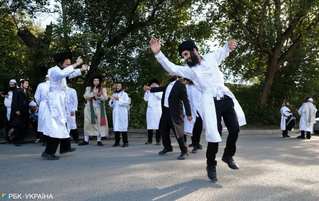 Чи прибудуть паломники до Умані цього року: Axios дізнався, що говорять в Ізраїлі