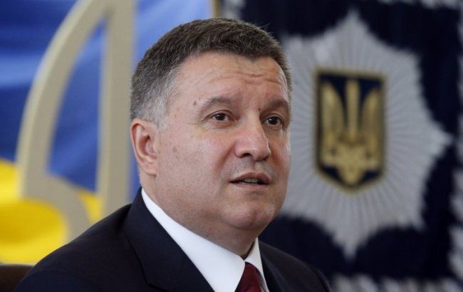 Арестованная ОПГ готовила покушение на Авакова, - Аброськин