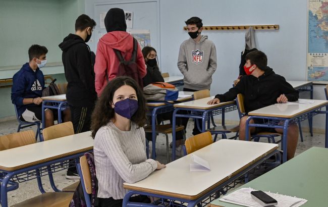 Уберут "Войну и мир": что изменится в школьной программе с 1 сентября