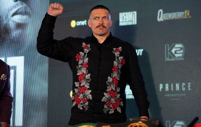 Усик перевершив Канело: українець став найпопулярнішим боксером світу