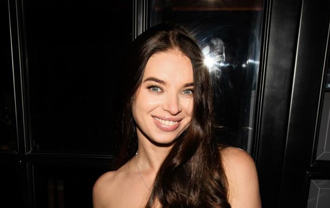 Дружина Усика замилувала новими фото з найменшою донечкою, якій виповнився рік