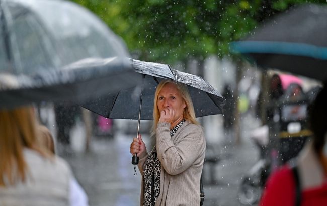 На Україну насувається активний циклон із півдня: яку погоду очікувати завтра