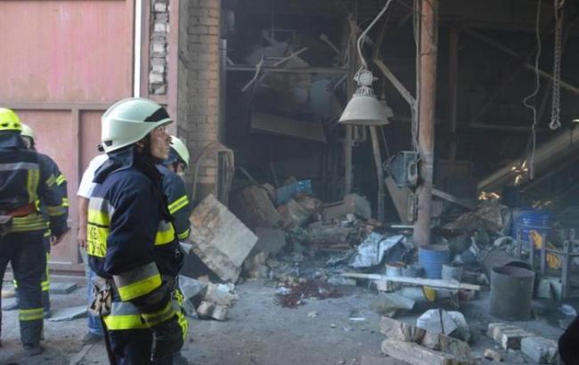 У Дніпрі на підприємстві стався вибух, двоє людей загинули
