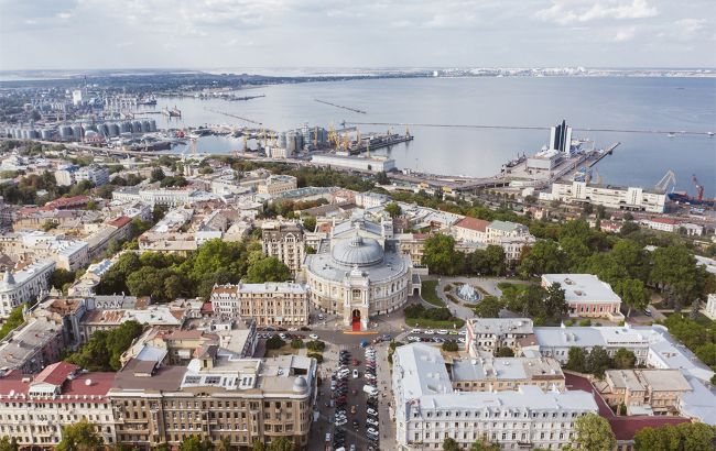 Декомунізація не для всіх? В Одесі вирішили зберегти частину "російських" вулиць (список)