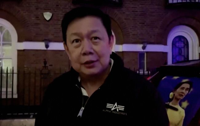 В Лондоне посла Мьянмы не пустили в здание посольства его страны