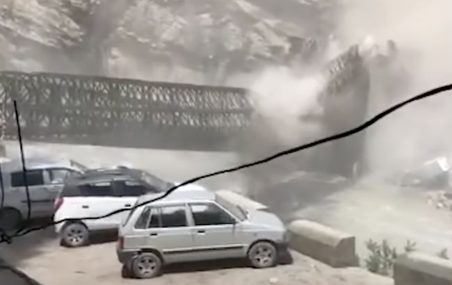 В Индии произошел камнепад. Погибли 9 человек